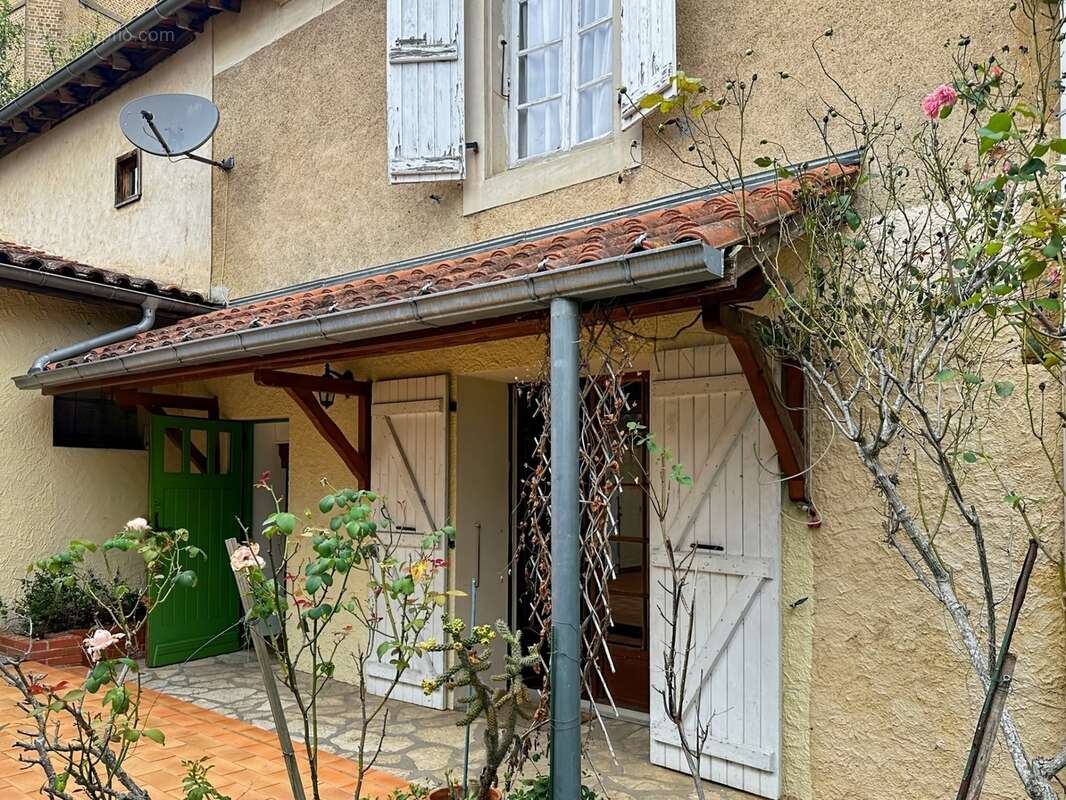 Maison à vendre 6 pièces BASSOUES (32) de 134 m2 avec jardin - 2 chambres d'hôtes - 777 m2 - photo 2