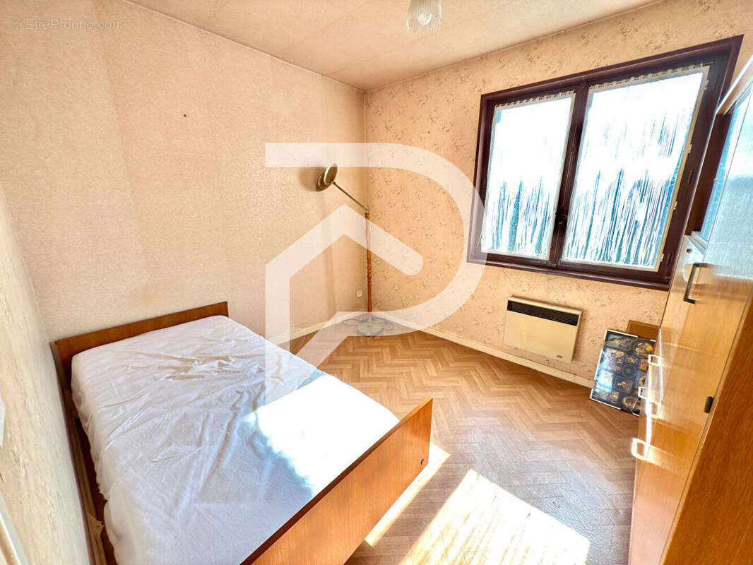 Maison à SAINT-MARTIN-LES-LANGRES