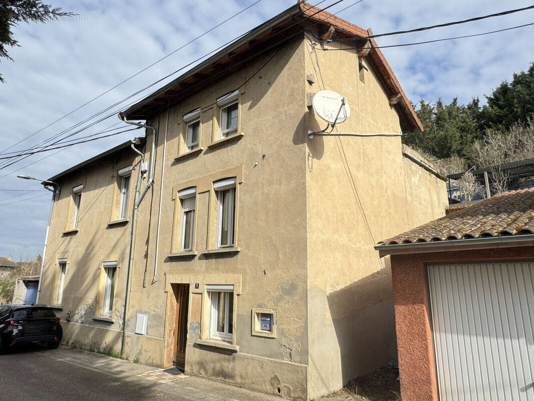 Photo 1 - Maison à AMPLEPUIS