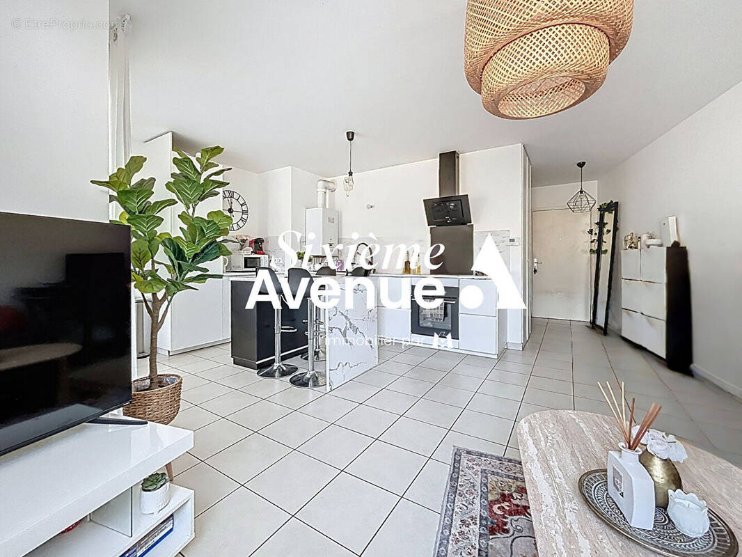 Appartement à VENISSIEUX