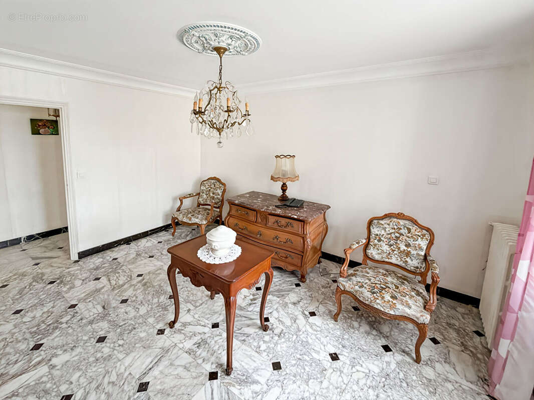 Maison à VILLENAVE-D'ORNON