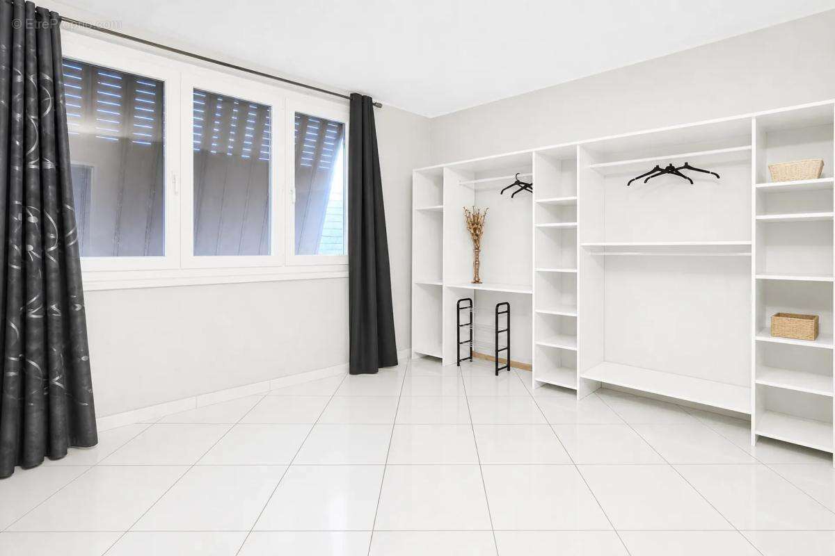 Appartement à RIS-ORANGIS