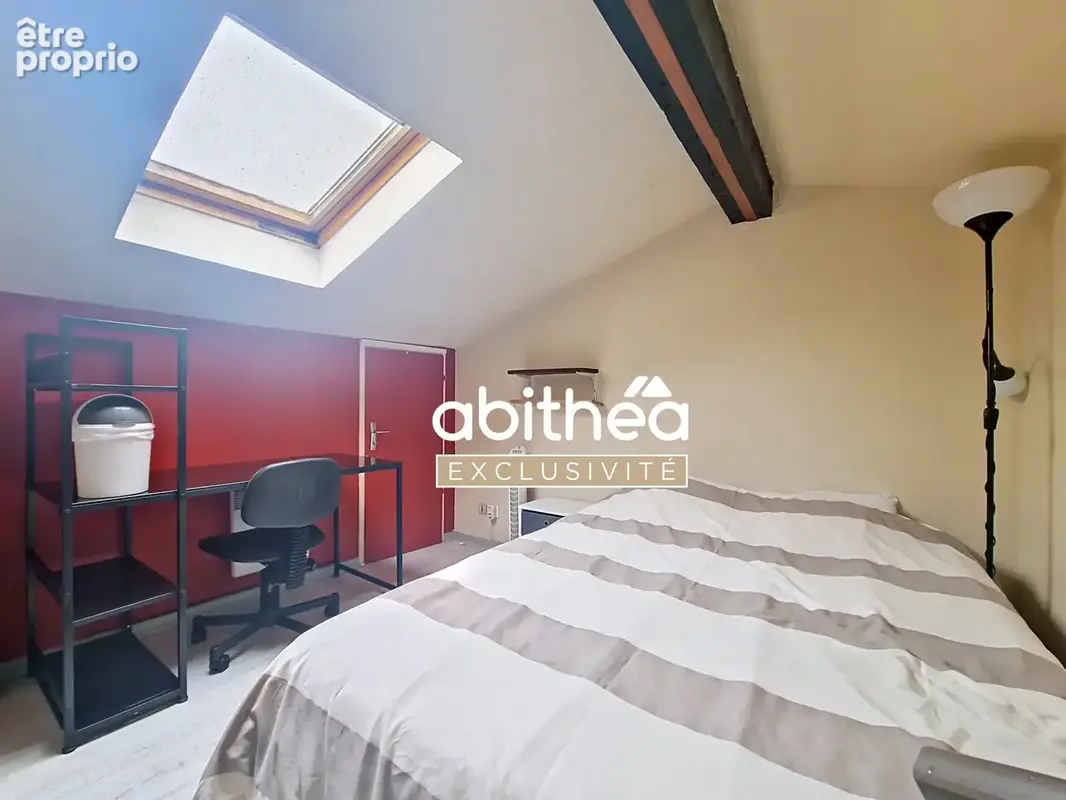 INVESTISSEMENT LOCATIF - Duplex - 24.21m2 - T2 - 3ème étage - Quai des chartrons - photo 5