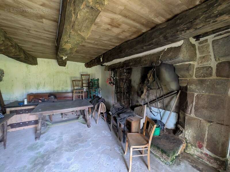 Maison à SEGLIEN