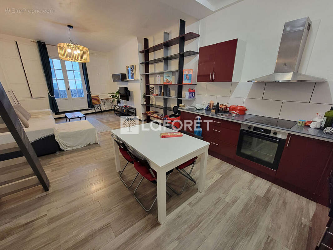 Petit Bayonne ? T3 de charme avec terrasse - 71 m² - photo 2