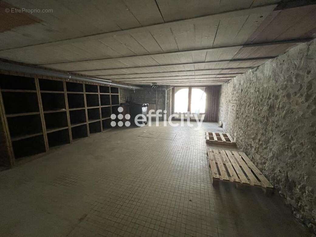 Appartement à VOISENON