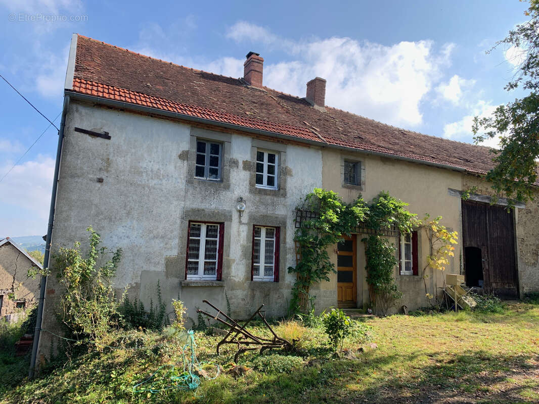 Maison à VIRLET