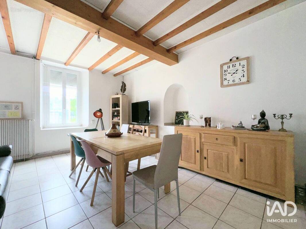 Photo 1 - Maison à RUY