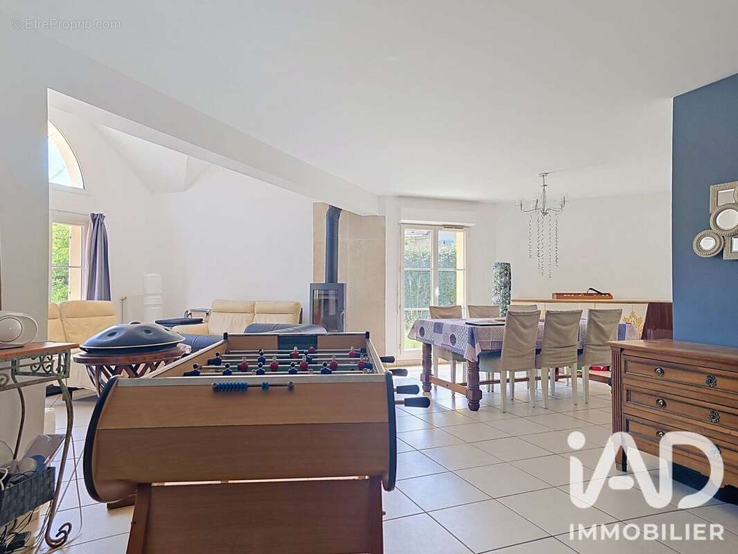 Maison 182 m² à Longjumeau  - photo 2
