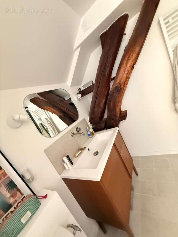 Maison en pierre entièrement rénovée, 95m², avec dépendances, terrain de 1154m² 148 000 € - photo 31