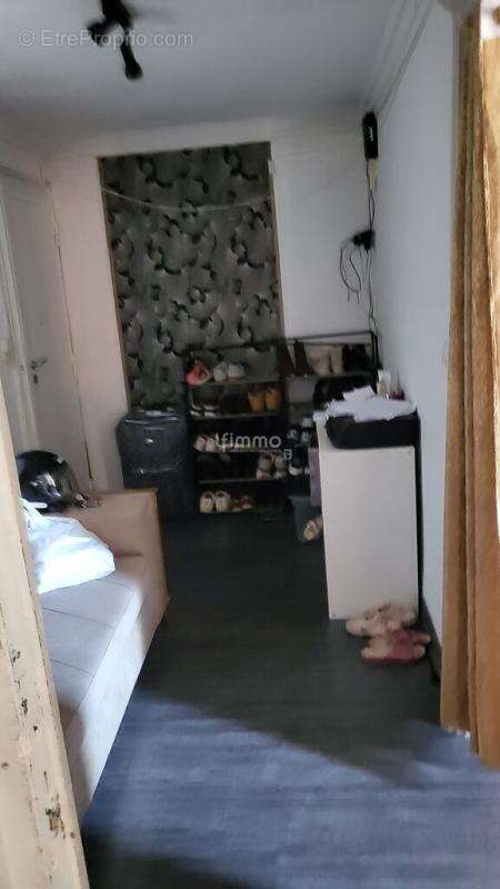 Appartement à MARSEILLE-5E