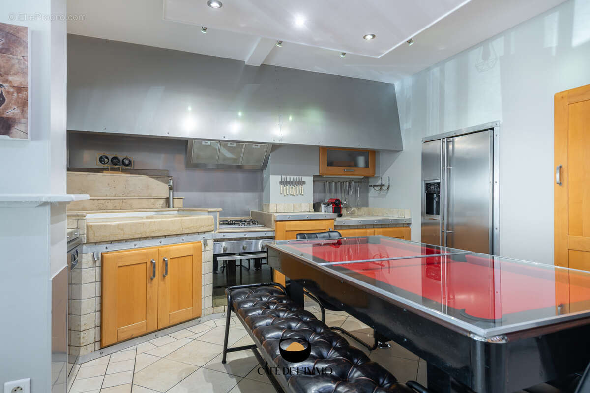 Appartement à MARSEILLE-7E