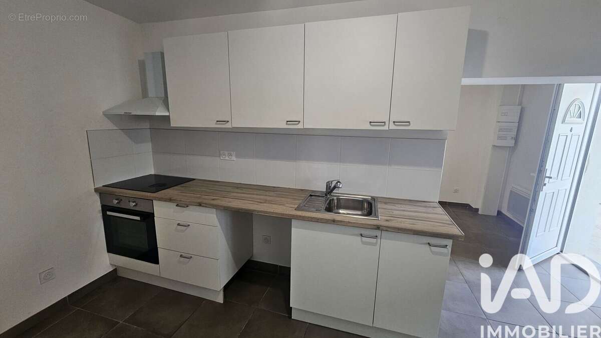 Photo 3 - Appartement à NIMES