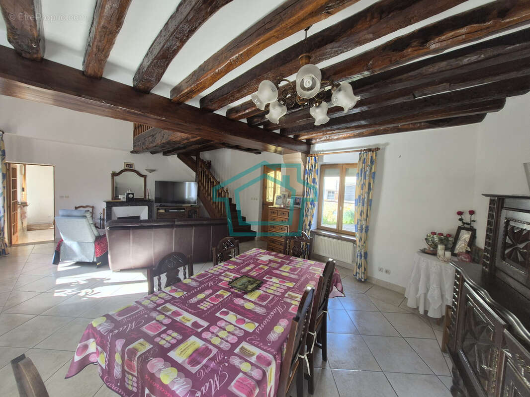Maison à JOUARS-PONTCHARTRAIN