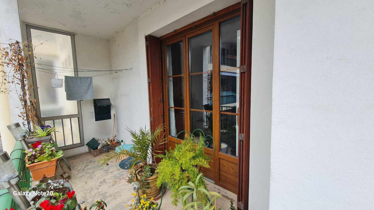 Appartement à CHATEAURENARD