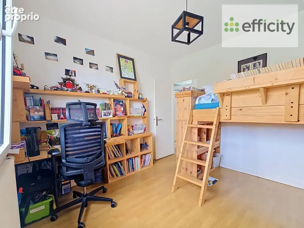 Maison 7 pièces 163 m² à vendre à L'houmeau (17137) - photo 16