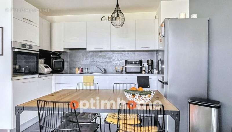 Appartement à AMNEVILLE