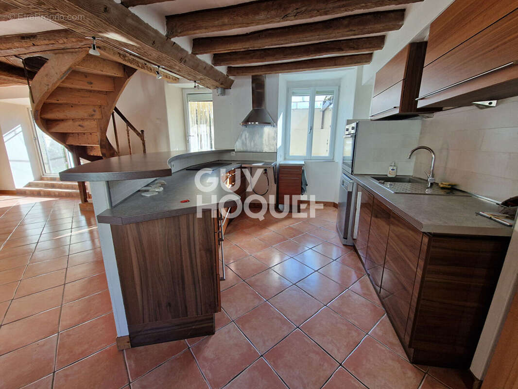 Maison à GENNES-SUR-GLAIZE