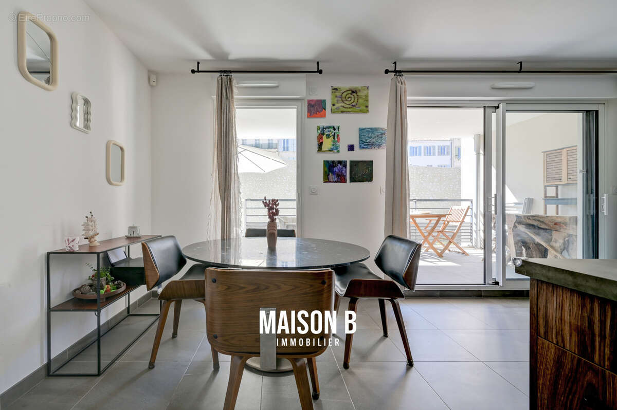 Appartement à MARSEILLE-7E