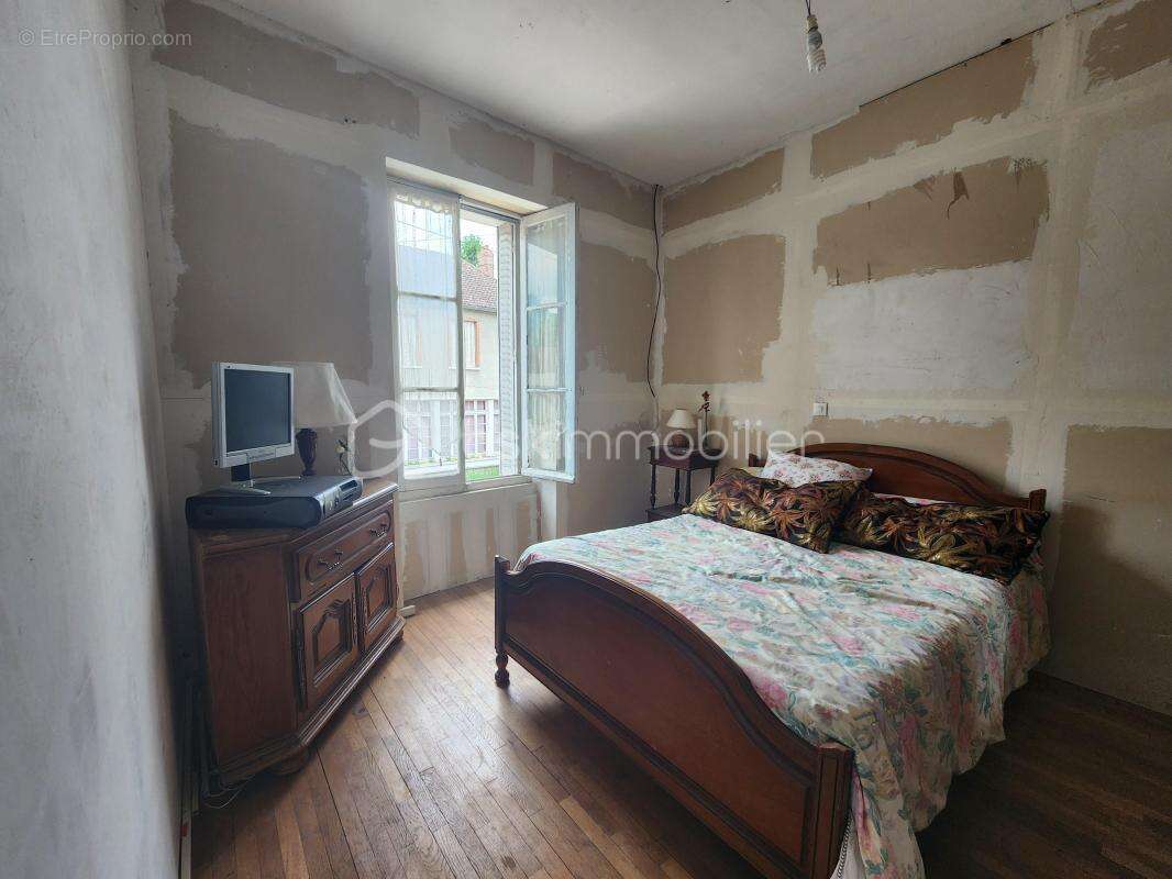 Maison à PONT-SUR-SEINE