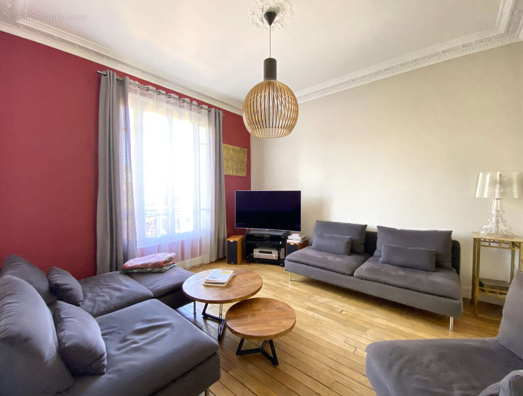 Maison à CHENNEVIERES-SUR-MARNE