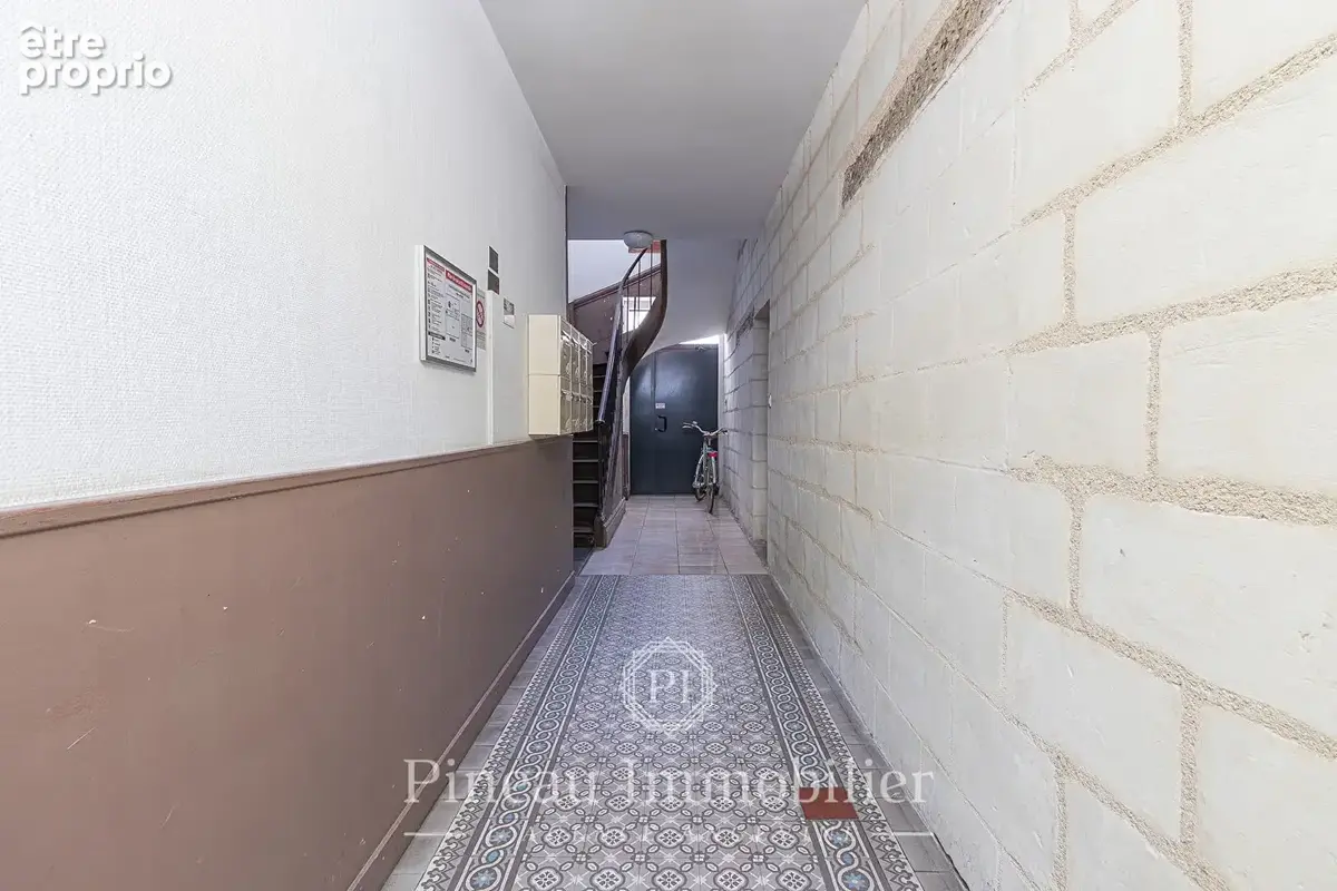 Appartement T2 Angers - Centre-ville / Château - Rez-de-chaussée - Idéal 1er achat ou investissement - photo 8
