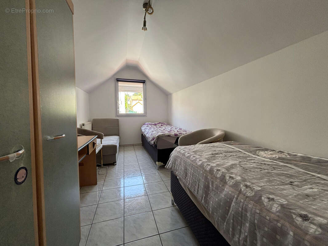 Maison à VILLETANEUSE