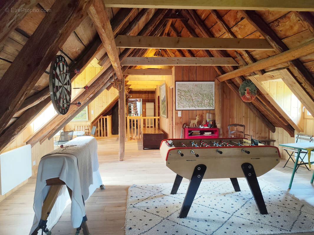 Maison à SAINT-AVENTIN