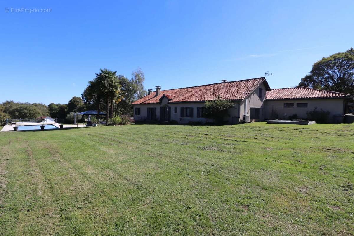 Maison à VILLEFRANQUE