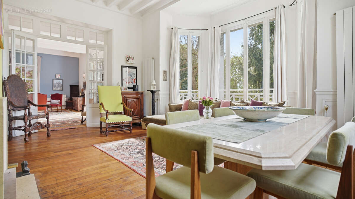 Maison à BOURRON-MARLOTTE