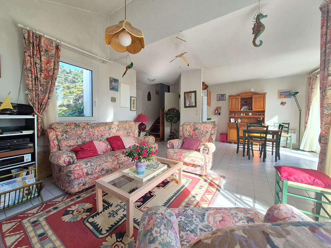 Maison à LOCMARIAQUER