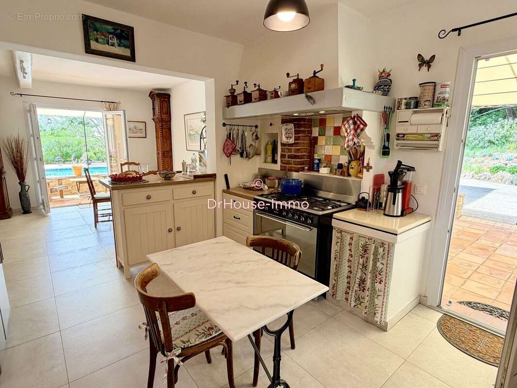 Maison 143 m² à Lorgues  - photo 16