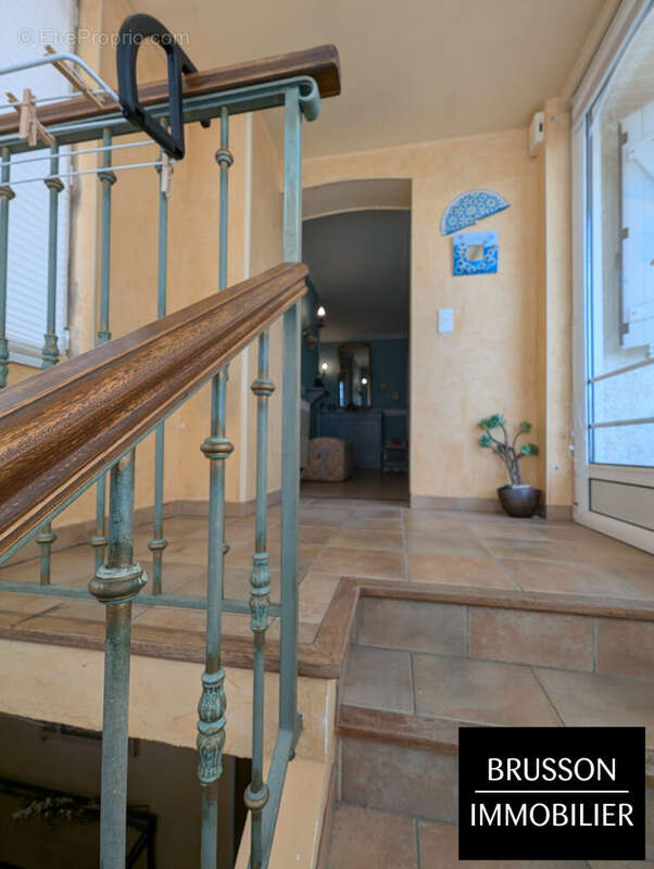 Maison 110 m² à Castres  - photo 5