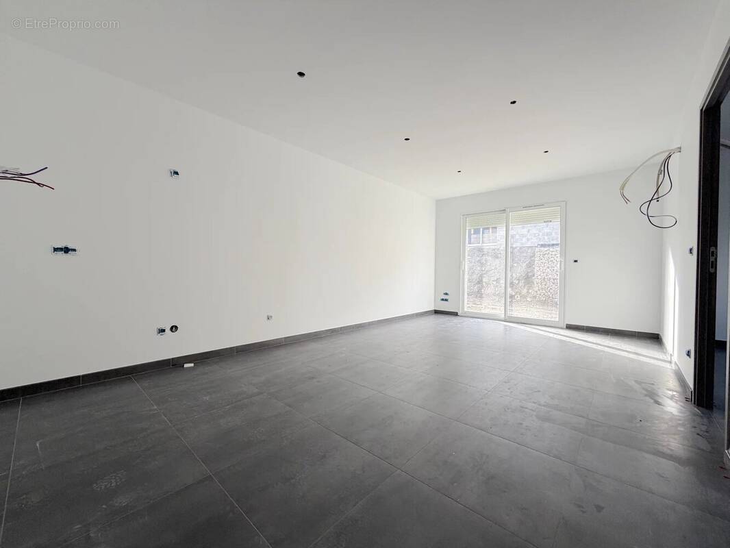 Appartement à VILLARGONDRAN