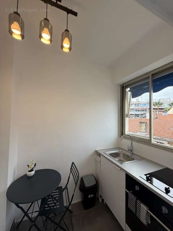 Appartement à LE CANNET