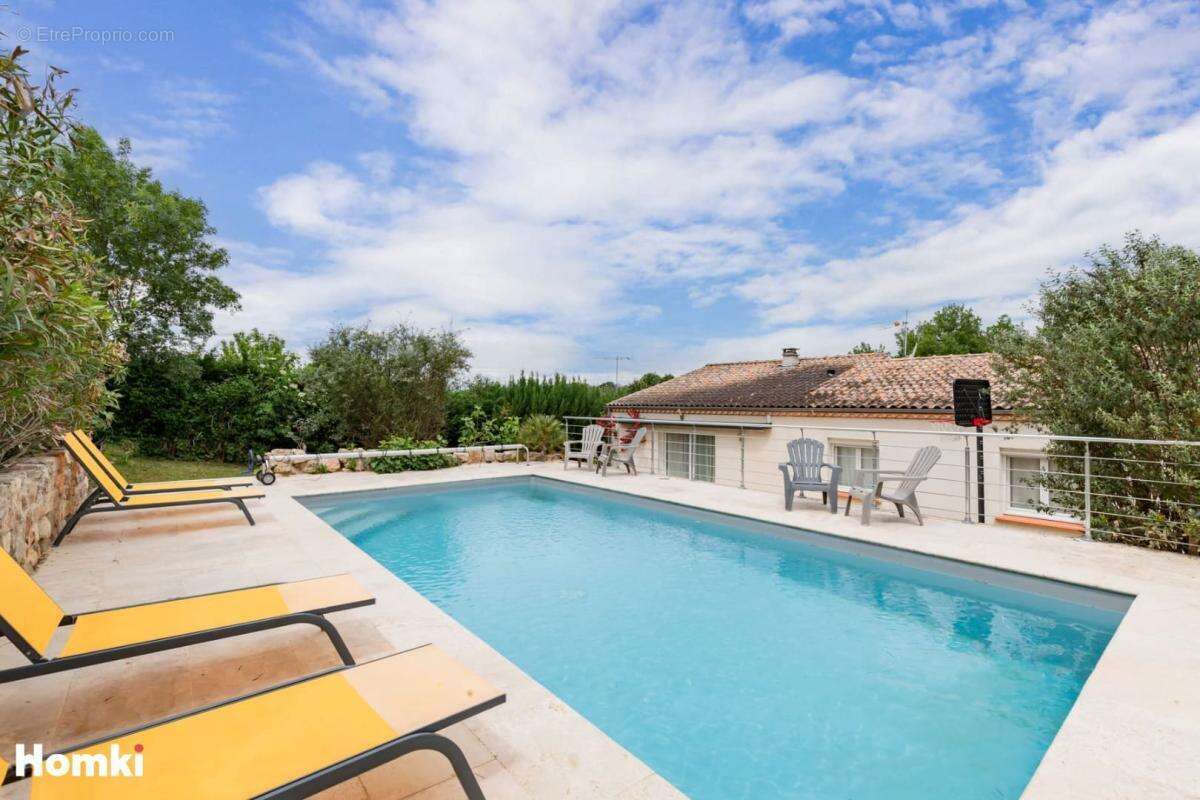 Villa T5 de 102 m² avec sous-sol complet à Cunac - photo 2