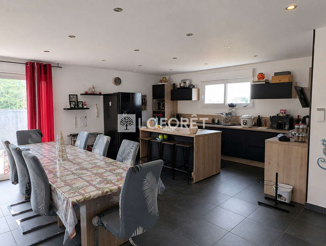Maison de plain pied avec vue dégagée 5 pièce(s) 107 m2 - photo 2