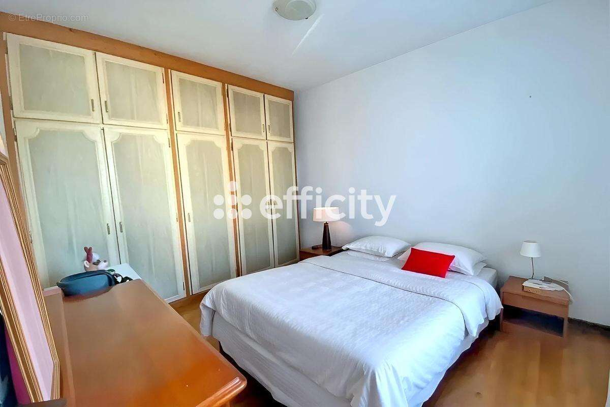 Maison à GOUSSAINVILLE