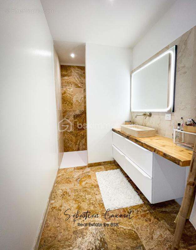 Maison à COURNONTERRAL