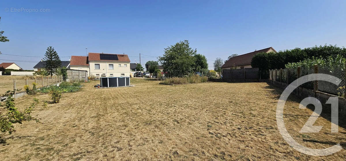 Maison 87 m² à Trizay-Les-Bonneval  - photo 2