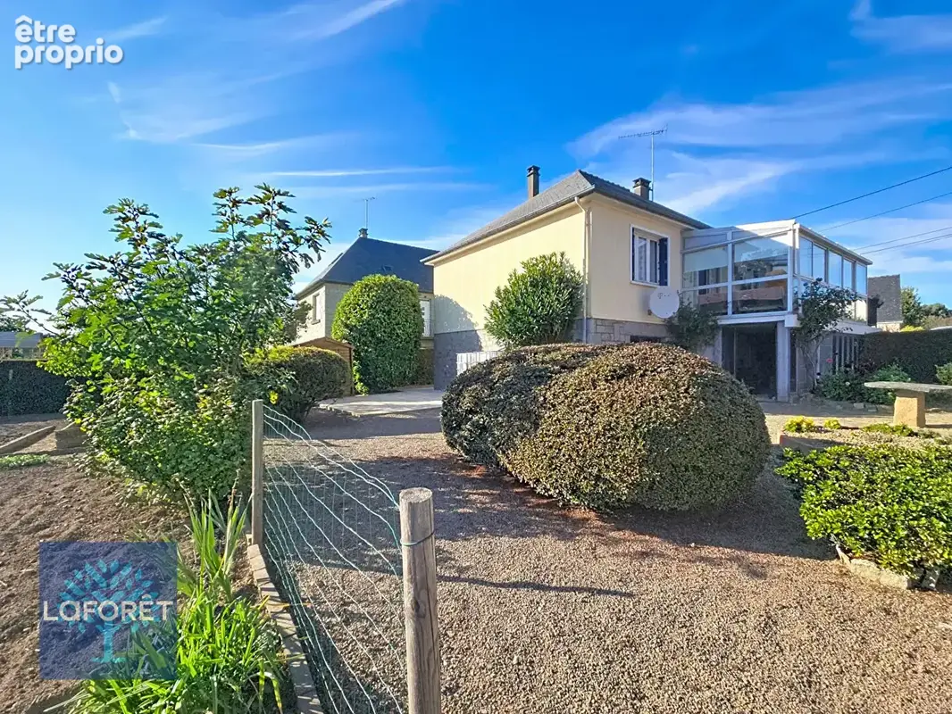 Maison à LOUVIGNE-DU-DESERT