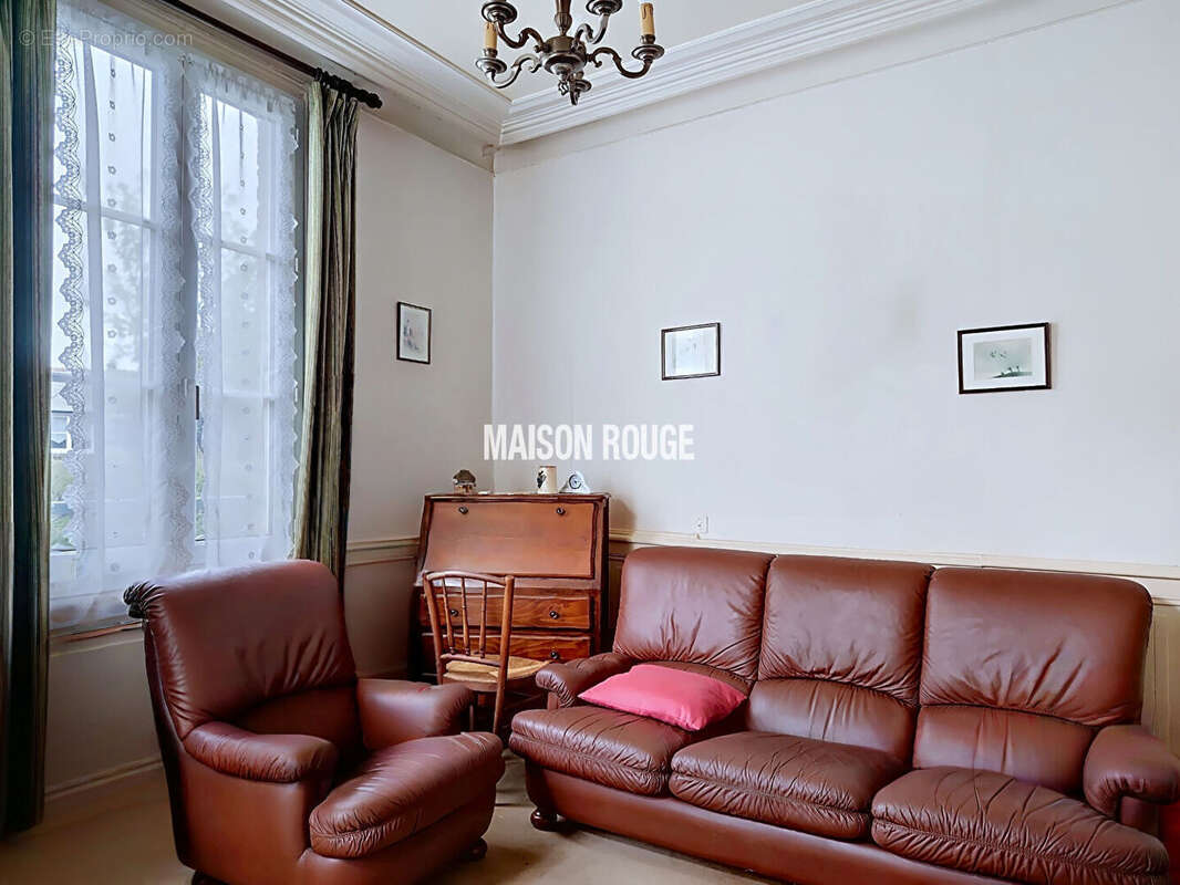 Maison à SAINT-PIERRE-DE-PLESGUEN