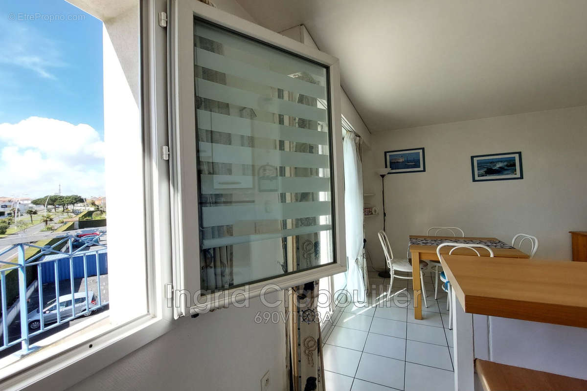 Appartement à VAUX-SUR-MER
