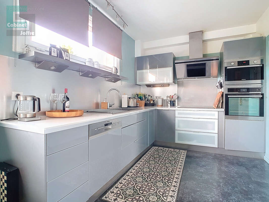 Appartement à FONTAINEBLEAU