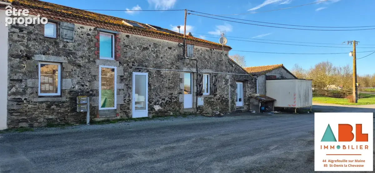 Maison Chavagnes En Paillers 10 pièce(s) 213 m2 - photo 2