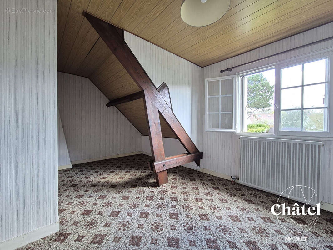 EXCLUSIVITE SENLIS - Maison familiale avec garage et jardin - photo 14