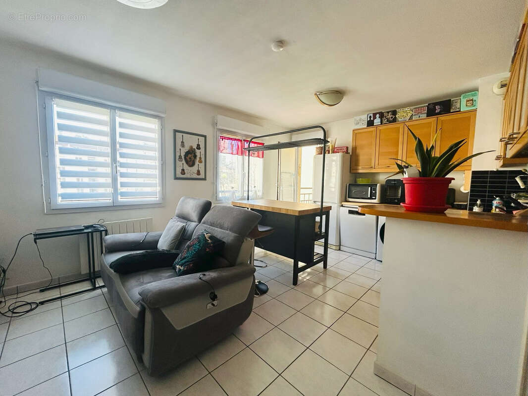 Appartement à SAINT-ETIENNE