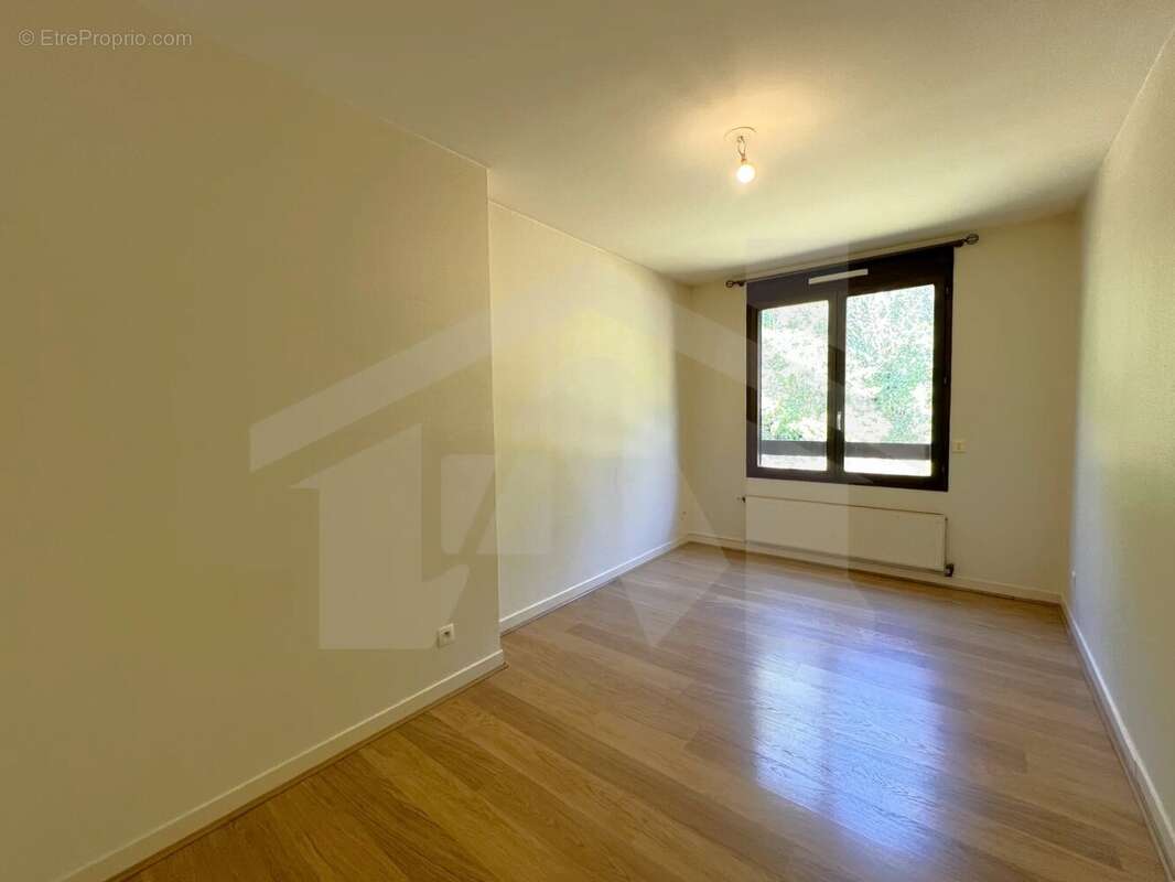 Appartement à MONTBONNOT-SAINT-MARTIN