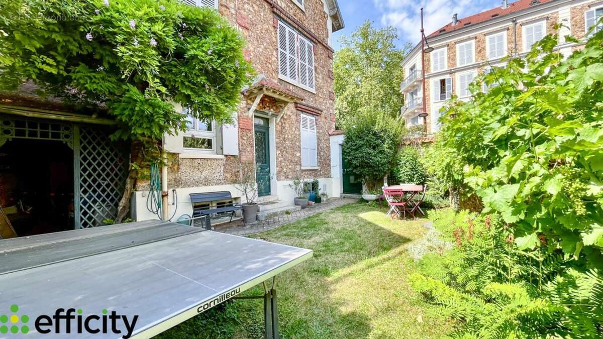 Maison à VERSAILLES