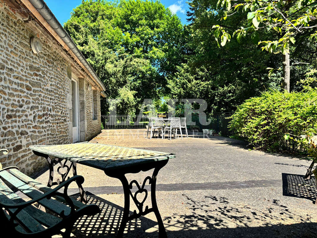 Maison à SAINT-DENIS-SUR-SARTHON